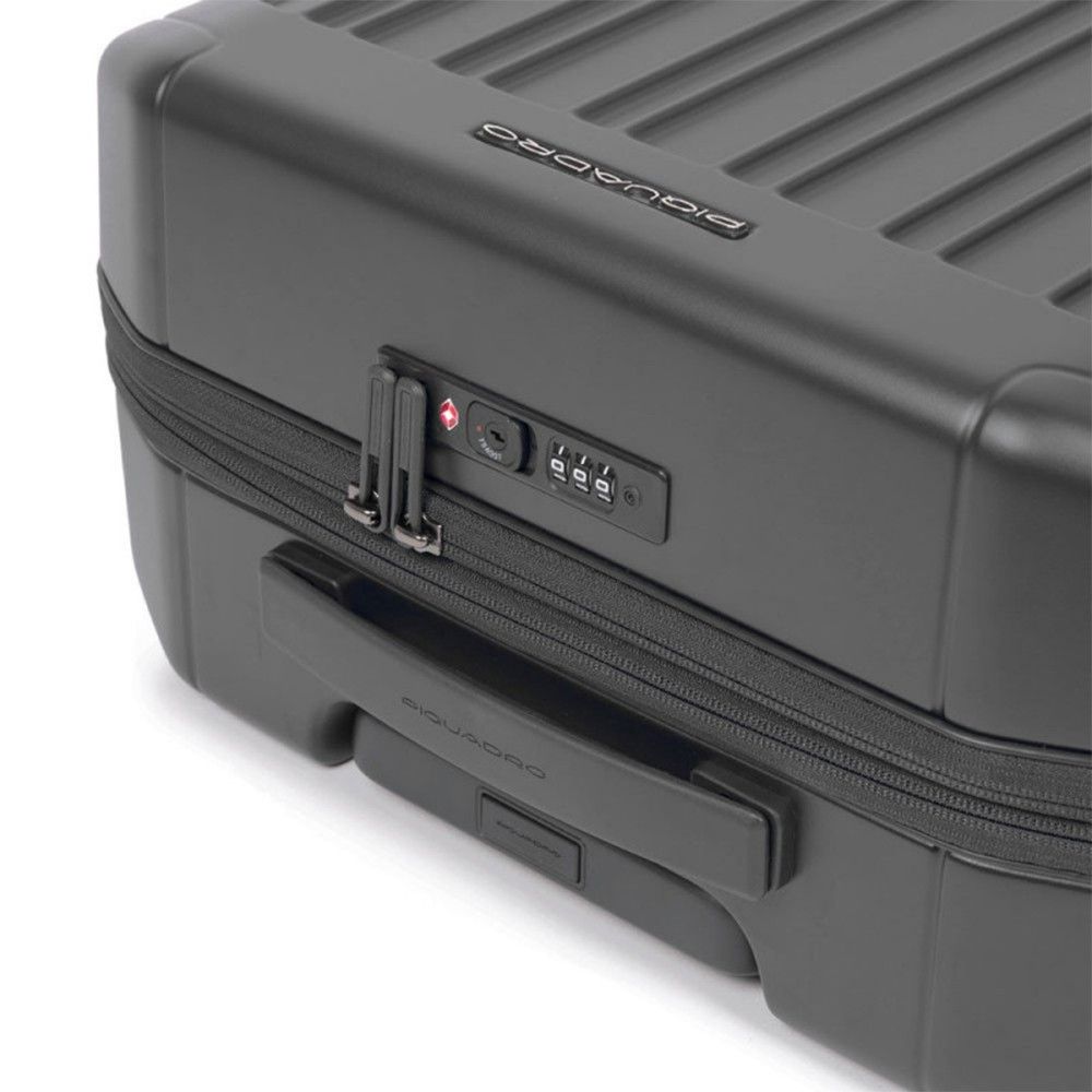 Валіза Piquadro PQ LIGHT/Matt Black 42 л BV5398PQL_NO