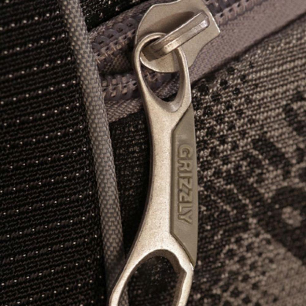 Молодіжна сумка через плече Grizzly коричнева MM-241-4-1