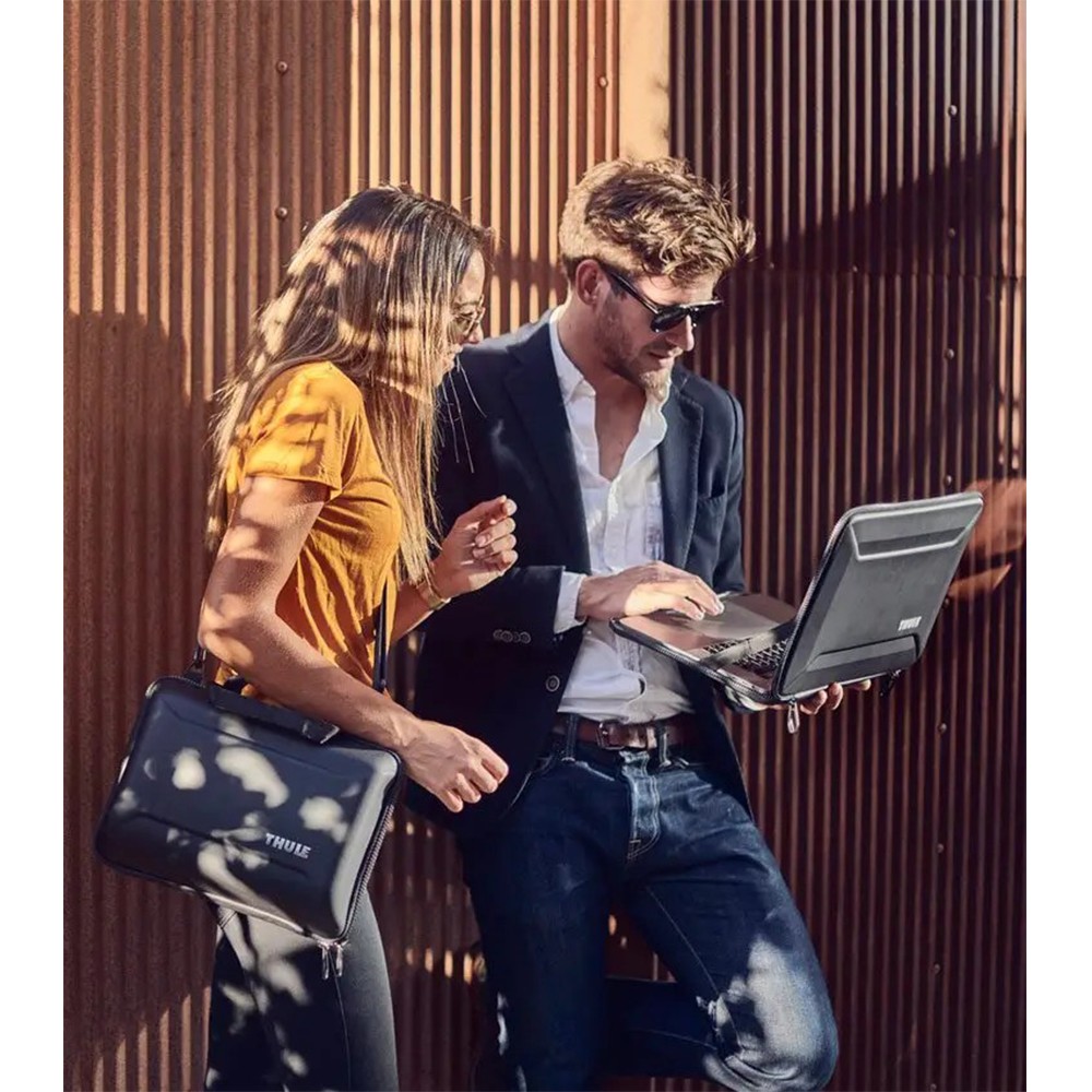 Чохол Thule Gauntlet 4 MacBook Sleeve 14'' (Blue) TH 3204903