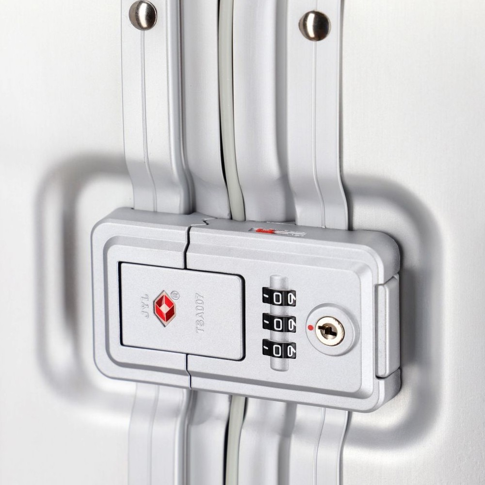 Валіза на 4 колесах Travelite Next 2.0 Silver М 69 л TL079848-56